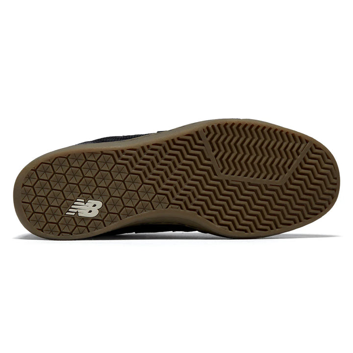 New Balance Numeric 440 V2 Black/Gum