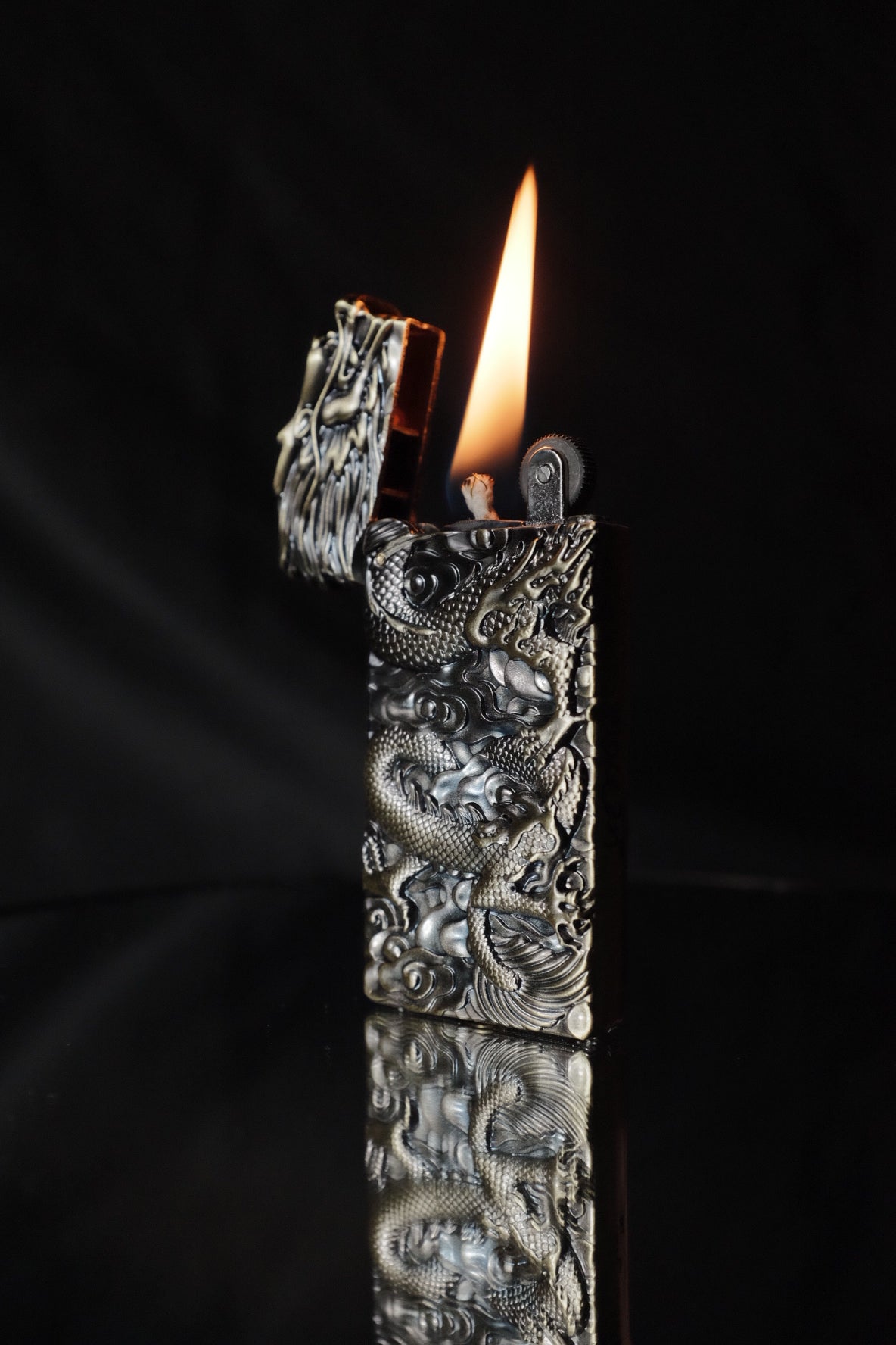 Mocean Year Of The Dragon Lighter