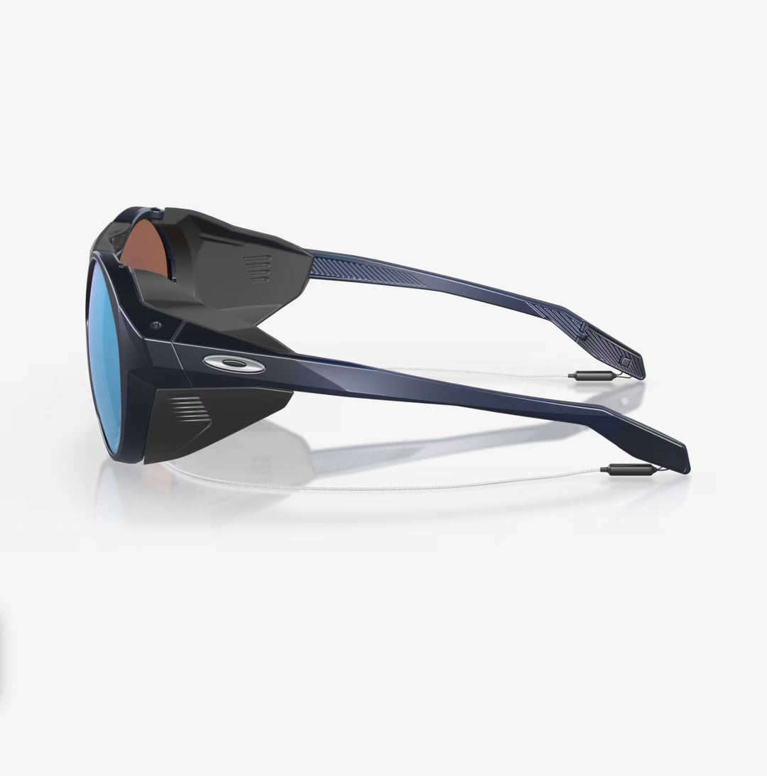Oakley Clifden