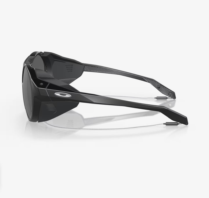 Oakley Clifden