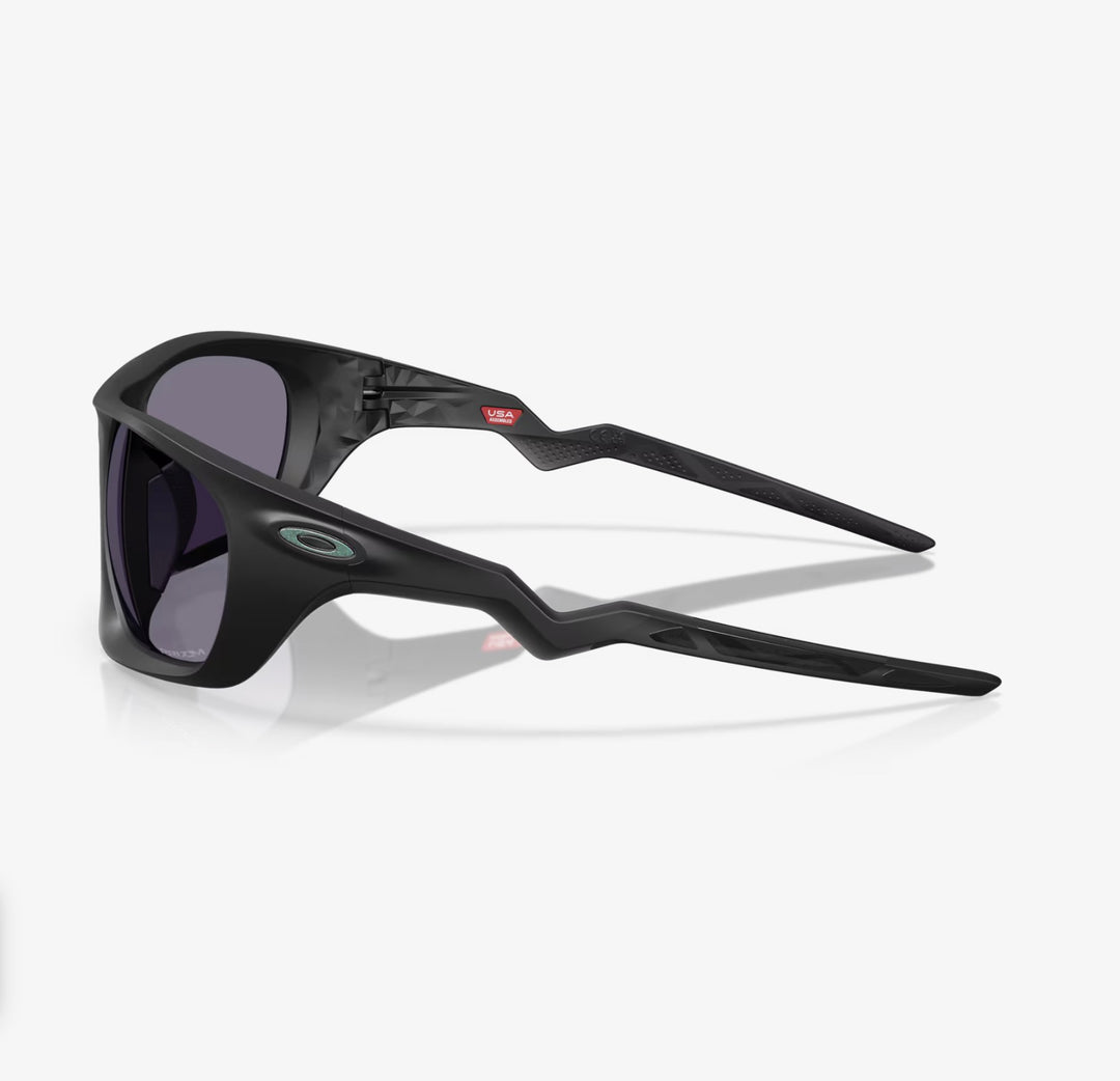 Oakley Lateralis