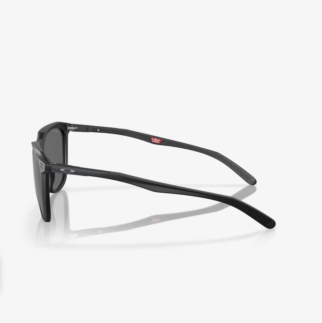 Oakley Thurso