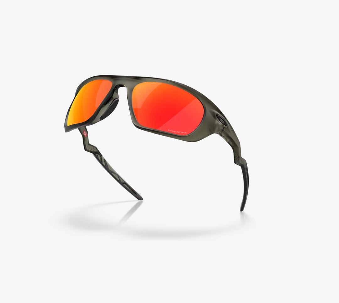 Oakley Lateralis