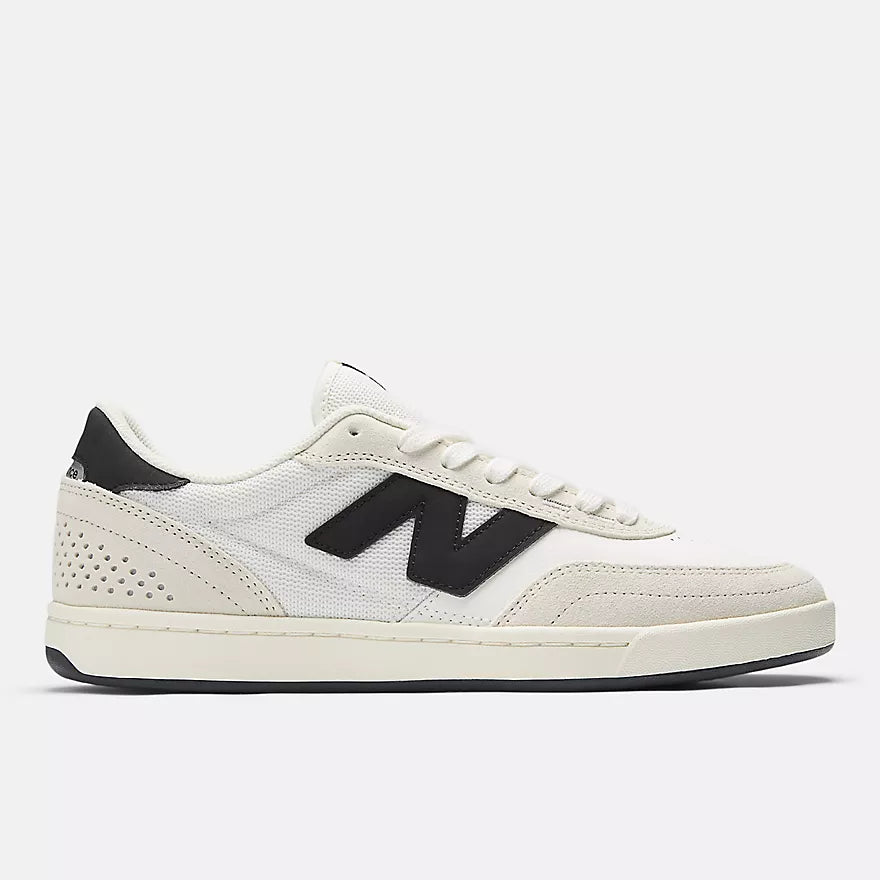 New Balance Numeric 440 V2