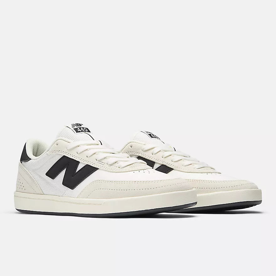 New Balance Numeric 440 V2