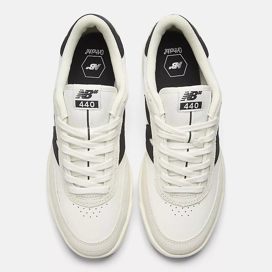 New Balance Numeric 440 V2