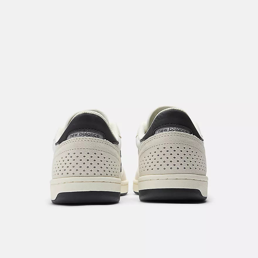 New Balance Numeric 440 V2