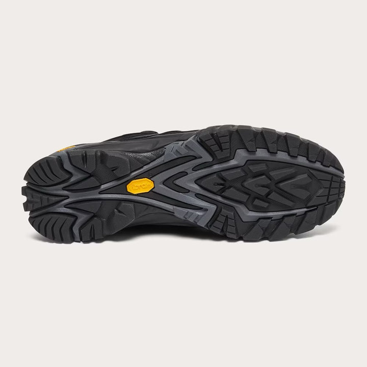 Oakley Sierra Terrain Blackout